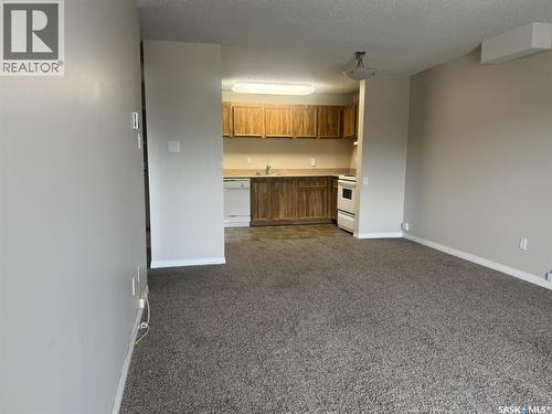 207 1808 Eaglesham Avenue, Weyburn, SK - Indoor Photo Showing Other Room