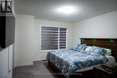 130 Purple Sage Drive, Brampton, ON - Indoor Photo Showing Bedroom