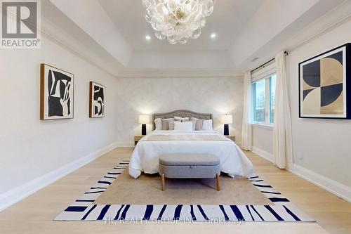 6077 Hillsdale Drive, Whitchurch-Stouffville, ON - Indoor Photo Showing Bedroom