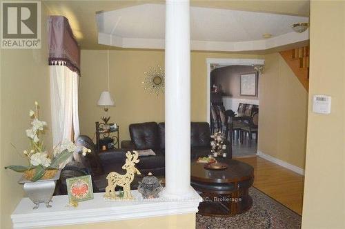 641 Macbeth Heights, Mississauga, ON - Indoor