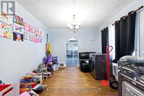20 Barrington Avenue, London North (North N), ON - Indoor