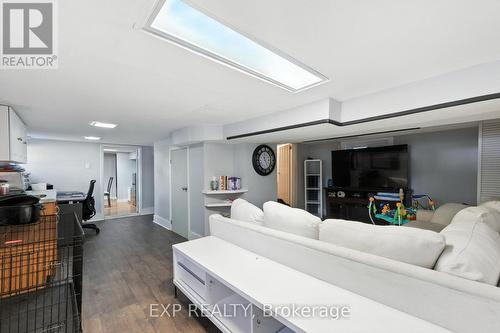 20 Barrington Avenue, London North (North N), ON - Indoor Photo Showing Other Room