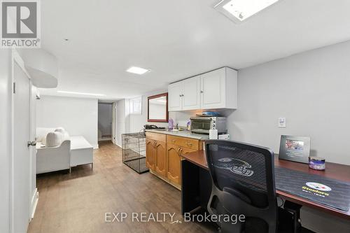 20 Barrington Avenue, London North (North N), ON - Indoor Photo Showing Other Room
