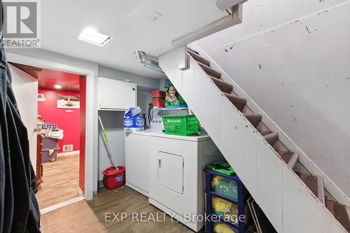 20 Barrington Avenue, London North (North N), ON - Indoor Photo Showing Other Room