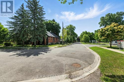 20 Barrington Avenue, London North (North N), ON - Outdoor