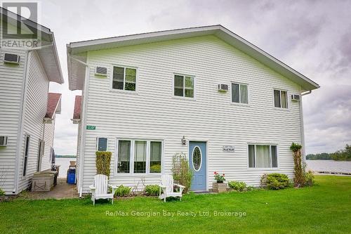 Beach Chalet #3 - 1230 Grandview Lodge Road, Severn, ON - Outdoor