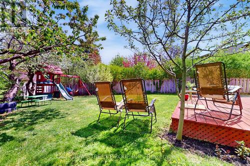 6119 Wabukayne Court, Mississauga, ON - Outdoor