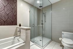 Ensuite bathroom - 
