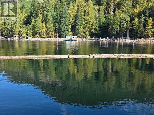 9436 Powell Lake, Powell River, BC 