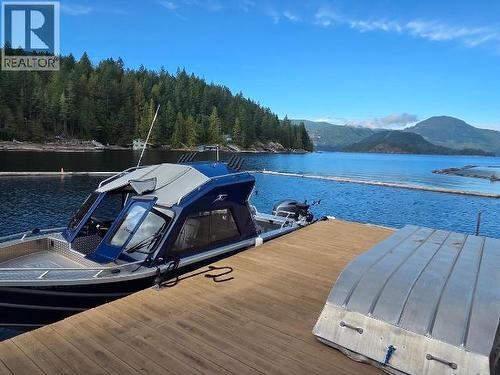 9436 Powell Lake, Powell River, BC 