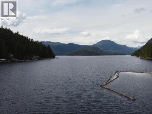 9436 Powell Lake, Powell River, BC 