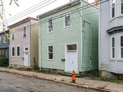 2668 Belle Aire Terrace  Halifax, NS B3K 3W8