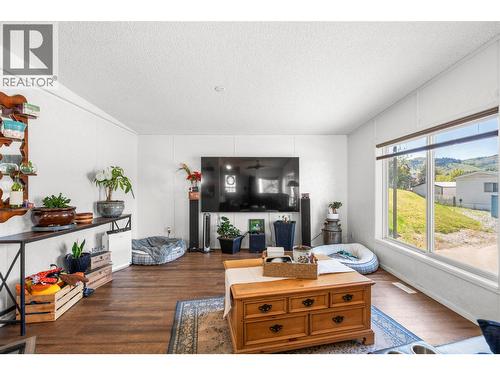 15401 Kalamalka Lake Road Unit# 210, Coldstream, BC 