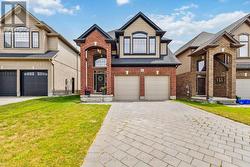 1475 NOAH BEND  London North, ON N6G 0T1