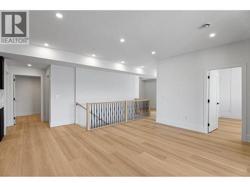 8928 Tavistock Road, Vernon, BC - Indoor Photo Showing Other Room