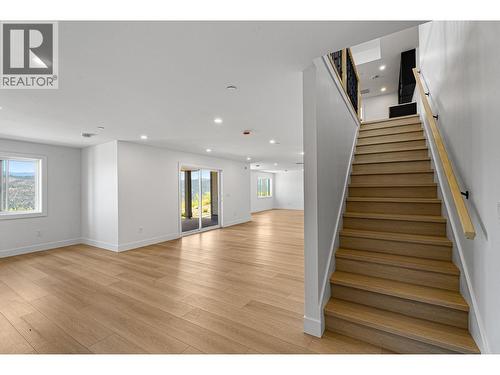 8928 Tavistock Road, Vernon, BC - Indoor Photo Showing Other Room