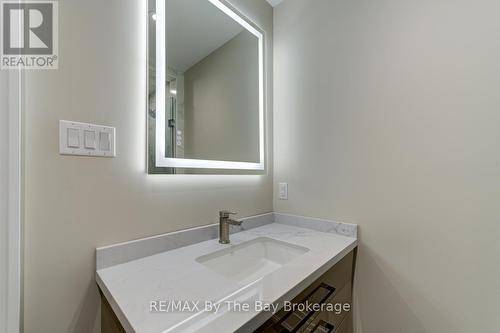 209854 Highway 26, Blue Mountains, ON - Indoor Photo Showing Bathroom