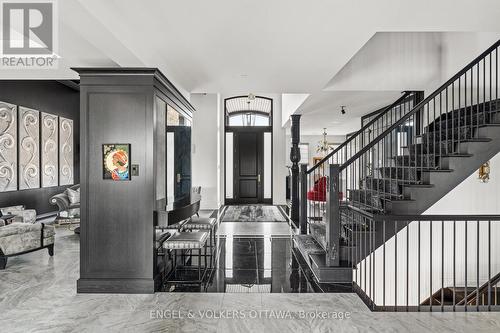 151 Winding Way, Ottawa, ON - Indoor Photo Showing Other Room