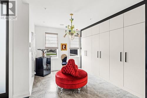 151 Winding Way, Ottawa, ON - Indoor Photo Showing Other Room