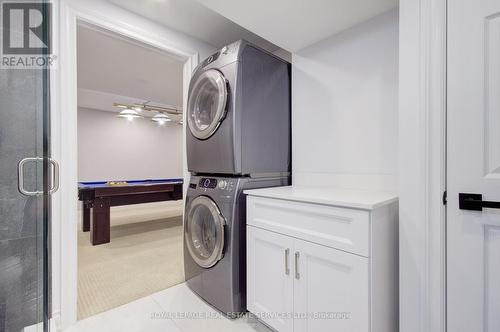 1079 Skyvalley Crescent, Oakville, ON - Indoor Photo Showing Laundry Room