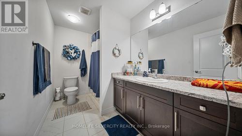 38 Mcgovern Lane, Brant, ON - Indoor Photo Showing Bathroom