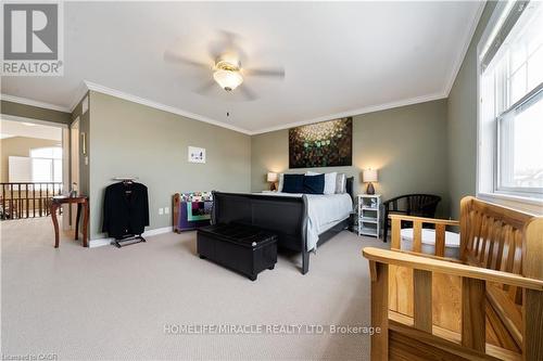 281 Doon South Drive, Kitchener, ON - Indoor Photo Showing Bedroom