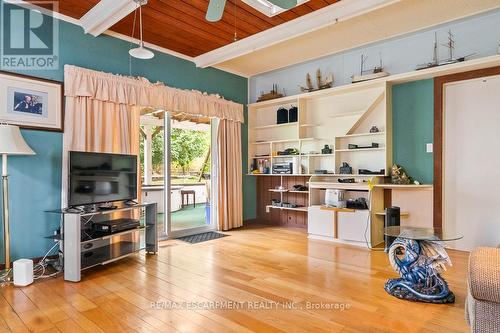 7 Delverton Place, Toronto, ON - Indoor