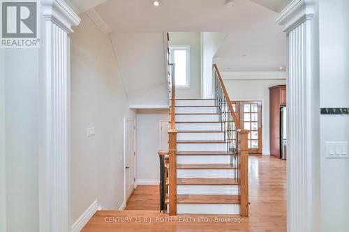 16 Gray Lane, Barrie, ON - Indoor Photo Showing Other Room