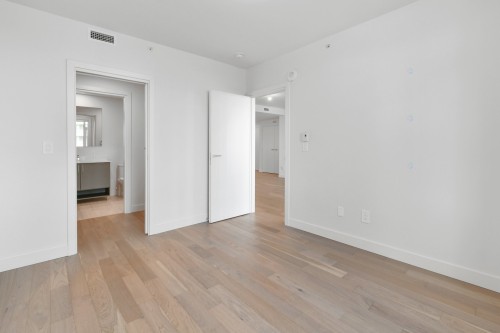 Master Bedroom - 205-3665 Av. Jean-Béraud, Laval (Chomedey), QC - Indoor Photo Showing Other Room