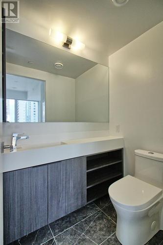 2302 - 82 Dalhousie Street, Toronto, ON - Indoor Photo Showing Bathroom