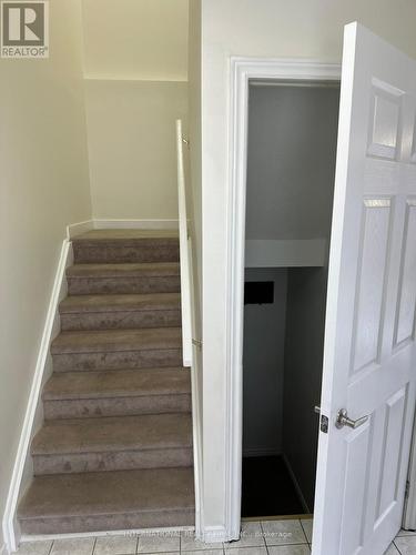 130 Sekura Crescent, Cambridge, ON - Indoor Photo Showing Other Room