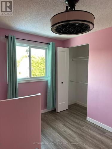 130 Sekura Crescent, Cambridge, ON - Indoor