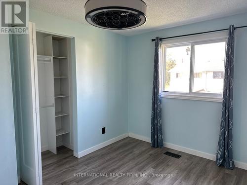 130 Sekura Crescent, Cambridge, ON - Indoor Photo Showing Other Room