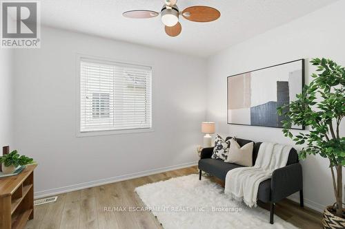 Third bedroom - 113 Thornlodge Drive, Hamilton, ON - Indoor Photo Showing Bedroom