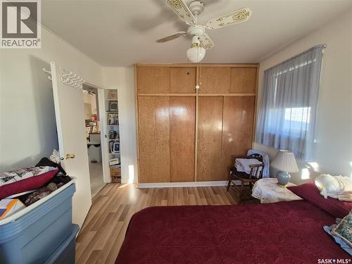 500 2Nd Avenue E, Kyle, SK - Indoor Photo Showing Bedroom