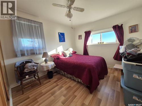 500 2Nd Avenue E, Kyle, SK - Indoor Photo Showing Bedroom