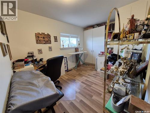 500 2Nd Avenue E, Kyle, SK - Indoor