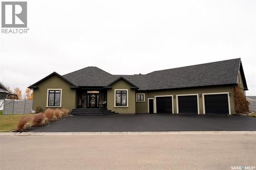 15 Broadway Street S, Redvers, SK - Outdoor With Facade