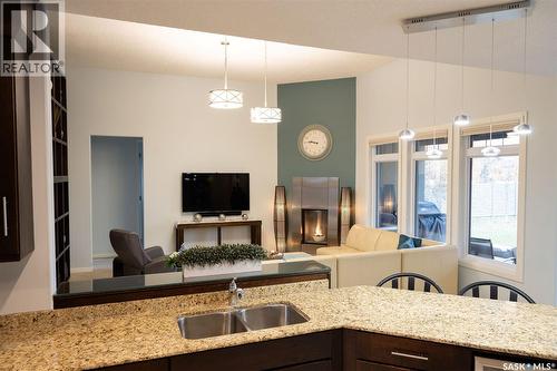 15 Broadway Street S, Redvers, SK - Indoor