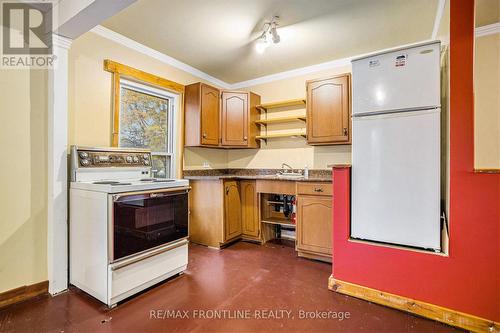 17 Mill Street, Perth, ON - Indoor Photo Showing Kitchen