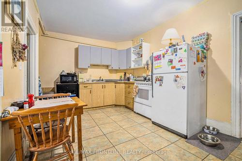 17 Mill Street, Perth, ON - Indoor Photo Showing Kitchen