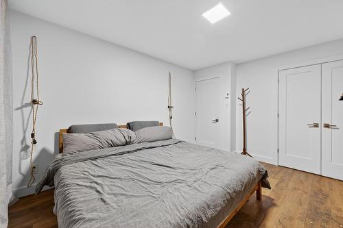 Primary bedroom - 102-771 Av. Marin, Montréal (Le Sud-Ouest), QC - Indoor Photo Showing Bedroom