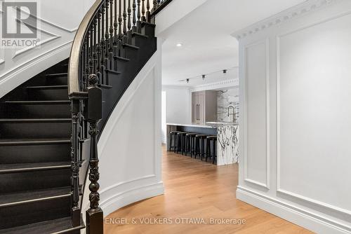 1041 Brandywine Court, Ottawa, ON - Indoor Photo Showing Other Room