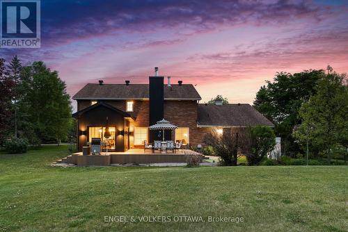 1041 Brandywine Court, Ottawa, ON - Outdoor With Deck Patio Veranda