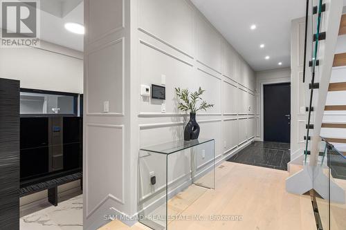 1090 Ella Avenue, Mississauga, ON - Indoor Photo Showing Other Room