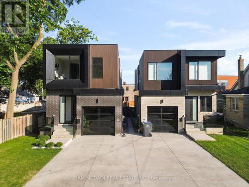 1090 Ella Avenue, Mississauga, ON - Outdoor With Facade