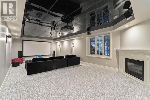 2025 Heartwood Court, Mississauga, ON - Indoor With Fireplace