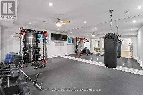 2025 Heartwood Court, Mississauga, ON - Indoor Photo Showing Other Room