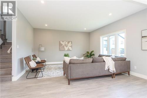 46 Carlos Way, Sudbury, ON - Indoor Photo Showing Living Room