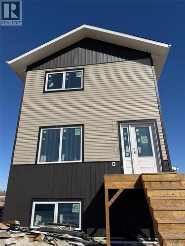 13 Clement Road, Lanigan, SK - Outdoor